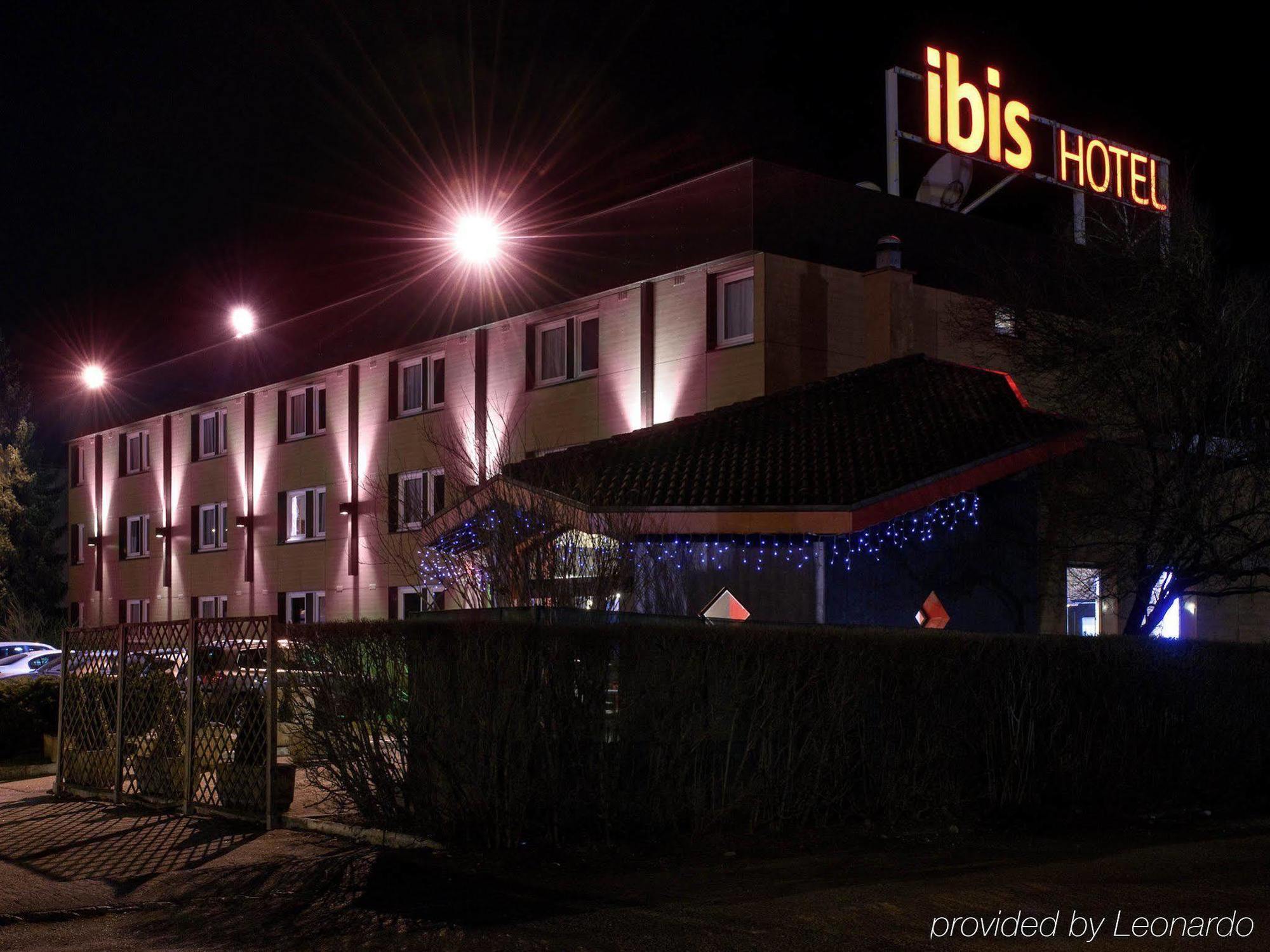 Ibis Hôtel Sallanches Exterior foto